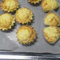 小林百's cooksnap of when they made ホットケーキミックス★お豆腐マフィン.
