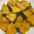 はじめmama's cooksnap of when they made 超簡単かぼちゃのおやつ.