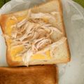 さぁ★たぁ★'s cooksnap of when they made ＊朝食に＊蒸し鶏のチーズトースト＊.