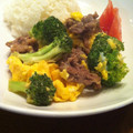 ことみぃ's cooksnap of when they made 牛肉とﾌﾞﾛｯｺﾘｰの卵炒め.