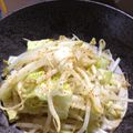 広野のタイタン's cooksnap of when they made 低カロ？もやしと春キャベのマヨでピリ辛☆.