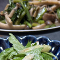 ＊leomam＊'s cooksnap of when they made バター醤油香る*簡単春菊ときのこの酒蒸し.