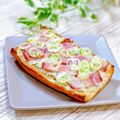 Satoco❋'s cooksnap of when they made しらす、ベーコン、ネギのマヨトースト♪.