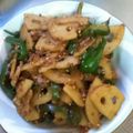 もりちゃー's cooksnap of when they made れんこんとピーマンのおかか胡麻きんぴら.