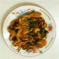uko243's cooksnap of when they made 速攻！豚キムチ炒め♬.
