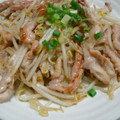 もりはん's cooksnap of when they made しゃき・旨☆せせりのもやし炒め.