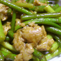 Rick_t's cooksnap of when they made カレー風味の豚とにんにくの芽の炒め物.