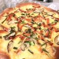 sunita's cooksnap of when they made 居酒屋ピザ!焼豚×椎茸×薬味ねぎ.