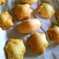 umyu＊'s cooksnap of when they made ホットケーキミックスでミニクッキーケーキ.