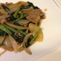 u_rara's cooksnap of when they made ♪豚肉と小松菜のにんにくバター炒め♪.