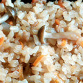 ツインズ♀ママ's cooksnap of when they made おでんの出汁で炊き込みご飯.