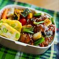 マルんちの丸顔's cooksnap of when they made お惣菜焼き鳥串で♬10分焼き鳥弁当.