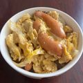 ママメイン！時々子供's cooksnap of when they made ランチにも！丸ごとウインナーのたまご丼.