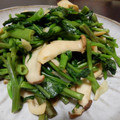 あずちもも's cooksnap of when they made 空芯菜とエリンギのニンニク炒め.