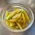 azbjbn's cooksnap of when they made セロリの辛し和え.