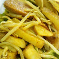 kona8's cooksnap of when they made ハムとじゃがいもともやしのカレー炒め.