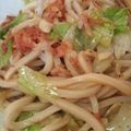 CoffeeCoco's cooksnap of when they made 桜海老＆レタスのアジアン焼きうどん.