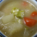 ぽんずー's cooksnap of when they made 冬瓜とおくらとトマトのスープ.