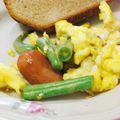 鈴ピヨ's cooksnap of when they made インゲンとウインナーの卵炒め.