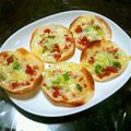 crystaI's cooksnap of when they made 餃子の皮で♪鮭フレークのクリスピーピザ.