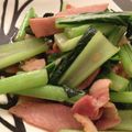 Hikibabe's cooksnap of when they made 小松菜とベーコンのスタミナ炒め.
