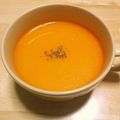 yuri18's cooksnap of when they made ずぼら　にんじん簡単スープ.