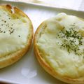 月見なっとう's cooksnap of when they made 端っこまでチーズトースト.