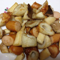 ♪かずみ♪'s cooksnap of when they made エリンギとウィンナーの大蒜バター炒め.