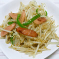 セクシーバズーカ星羅's cooksnap of when they made モヤシと魚肉ソーセージの牡蠣油＆マヨ炒め.