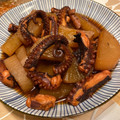 クックUR1SUQ☆'s cooksnap of when they made 大根とタコの煮物.