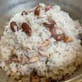 やよい・M's cooksnap of when they made 落花生（オオマサリ）の炊き込みご飯.