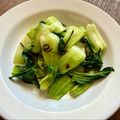 pali's cooksnap of when they made 青梗菜と塩昆布のニンニク炒め.