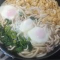 roll21's cooksnap of when they made 麺つゆで簡単♡鍋焼きうどん♡.
