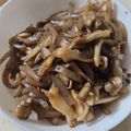 恭子's cooksnap of when they made まいたけとこんにゃくのキンピラ風.