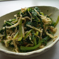 Marley's cooksnap of when they made 我が家の常連☆切干大根と法蓮草のおひたし.