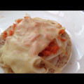 よし乃1987's cooksnap of when they made 鮭フレークと玉葱とチーズのマフィン.