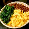 sakuya24's cooksnap of when they made しんぷる☆ありもの３色丼.