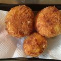 シマキス's cooksnap of when they made 残り物の肉じゃがでコロッケ♡.