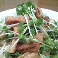ゆずぴぃや's cooksnap of when they made 油揚げとかいわれ大根のごまポン和え.