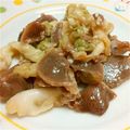 うめぼしだいすき's cooksnap of when they made またまた！砂ずりと春キャベツの塩麹炒め.