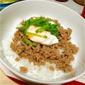 ✩ままま✩'s cooksnap of when they made 鶏そぼろ丼～温玉のせ～.