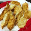 ふぃーちゃω's cooksnap of when they made 余った餃子の皮で、おつまみチーズ.