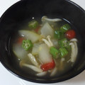くまたろくん's cooksnap of when they made 冬瓜とおくらとトマトのスープ.