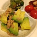 シングルアイシャドウ's cooksnap of when they made アボカドとツナのわさび和え.