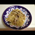 アイルー☆☆'s cooksnap of when they made もやしとシメジとおかかの焼きそばで～す.