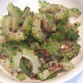 まいmama0322's cooksnap of when they made 簡単　ゴーヤのゆかり和え.