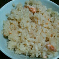 ミンロー's cooksnap of when they made オニオンスープ活用！鮭の洋風炊き込みご飯.