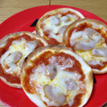 ごうｃｏｒ３'s cooksnap of when they made 餃子の皮のピザ.
