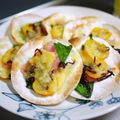 putimiko's cooksnap of when they made 餃子の皮で☆塩こんぶピザ.