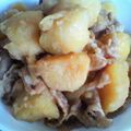 まりちゃんまま's cooksnap of when they made 甘くないのがクセになる肉じゃが.